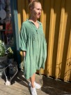Leonora Short SILK Dress, silkekjole fra Sissel Edelbo (One size) thumbnail