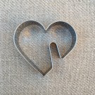 Pepperkakeform hjerte til å henge på kopp thumbnail