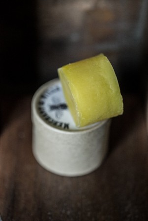 Pure beeswax - bivoks fra Merchant & Mills
