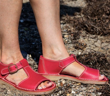 Samsø sandal fra Duckfeet, Granate