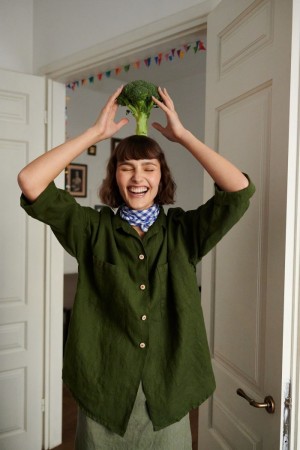 Kay shirt, linskjorte fra Linenfox, forest green