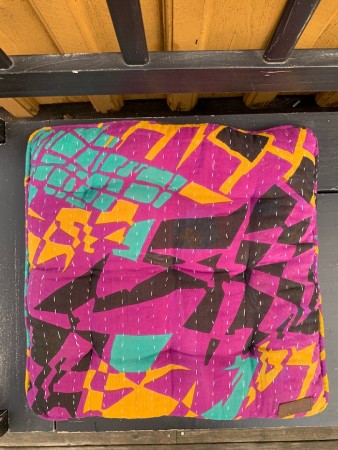 Sittepute av vintage sarier, 40 x 40 cm - No 19