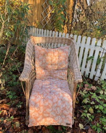 Sittepute / madrass av vintage sarier, 120 x 45 cm - No 5