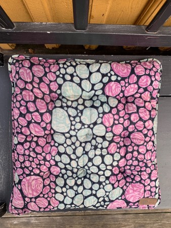Sittepute av vintage sarier, 40 x 40 cm - No 16