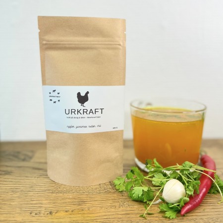 Urkraft, Kyllingkraft med ingefær, gurkemeie, hvitløk og chili - Gir 5 L ekte kraft!