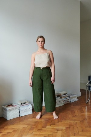 FRANKIE PANTS, LINBUKSE FRA LINENFOX- forest green (vanlig benlengde)