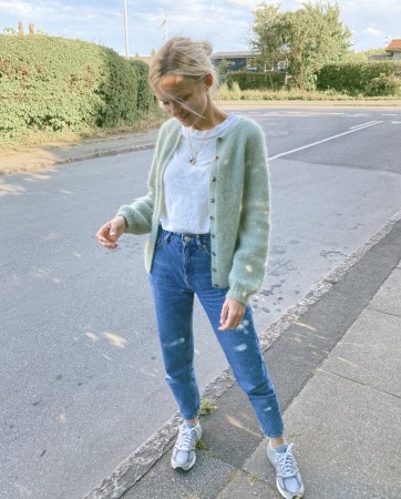 Petite knit - Novice Cardigan (mohair edition)