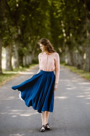 Classic Skirt, Iris Blue (kun str M igjen)