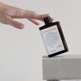 by mukk CLEANSING MILK sweet almond + bergamot 100ml