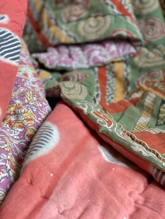 Vatteppe gjenbruksdesign i 100% bomull fra Indiske sarier - no 02