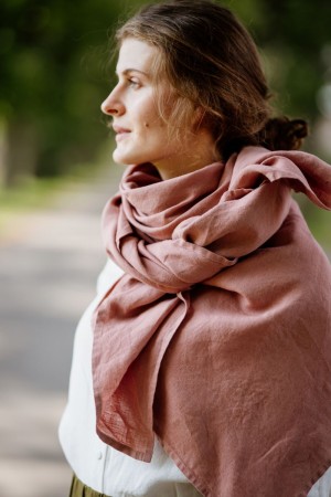 Palisandra Shawl, Petal Rose