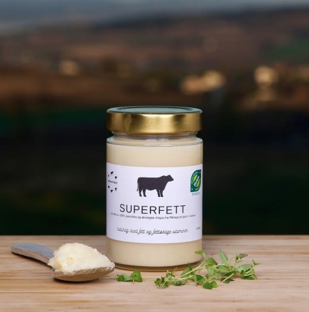 Superfett av 100% gressfora og økologisk Angus