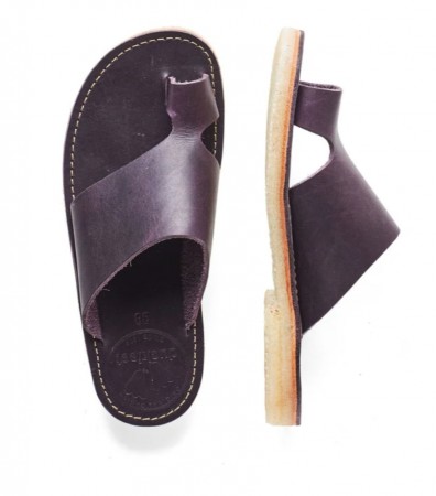 Mandø sandal i fargen plum fra Duckfeet