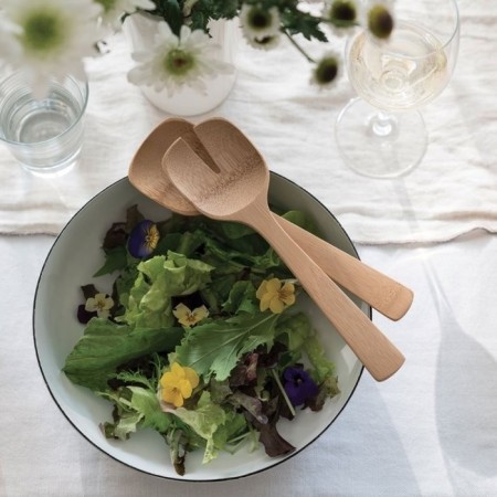 Kort salatbestikk i bambus
